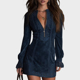 Verónica – Vestido mini azul de ante con encaje