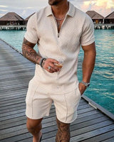 Luis™ | Conjunto polo crema con solapas y shorts