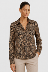 Blusa de moda con estampado de leopardo